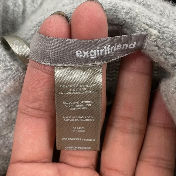 Ex-girlfriend Choker Neck Knit Jumper - Picture 4 of 11